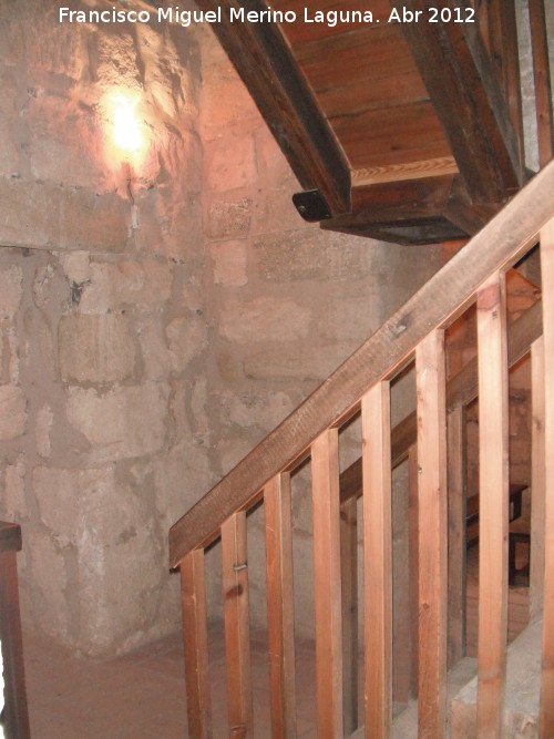 Alcazaba. Torre del Homenaje - Alcazaba. Torre del Homenaje. Estructuras de madera para aceder a estancias superiores