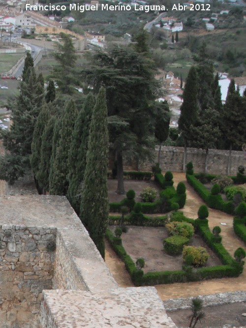 Alcazaba. Jardines - Alcazaba. Jardines. 