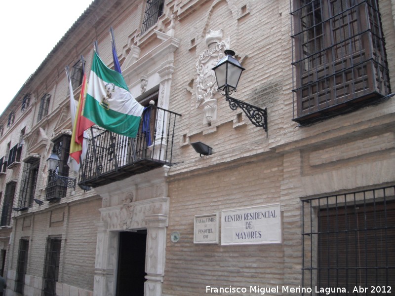 Casa del Conde Pinofiel - Casa del Conde Pinofiel. Fachada