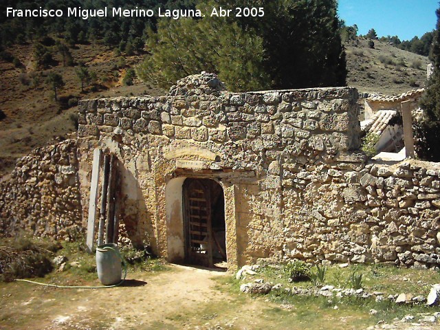 Monasterio de Montesin - Monasterio de Montesin. Puerta del recinto