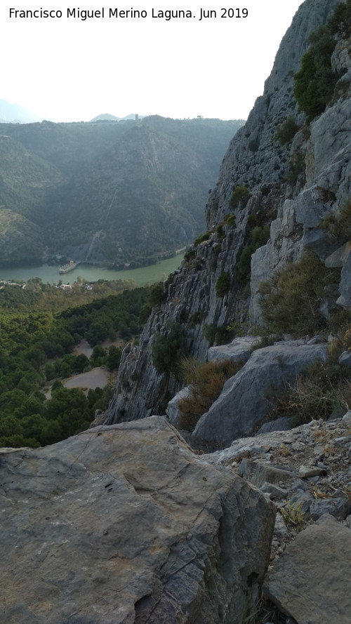 Las Pedreras - Las Pedreras. Vistas hacia el Pantano Tajo de la Encantada