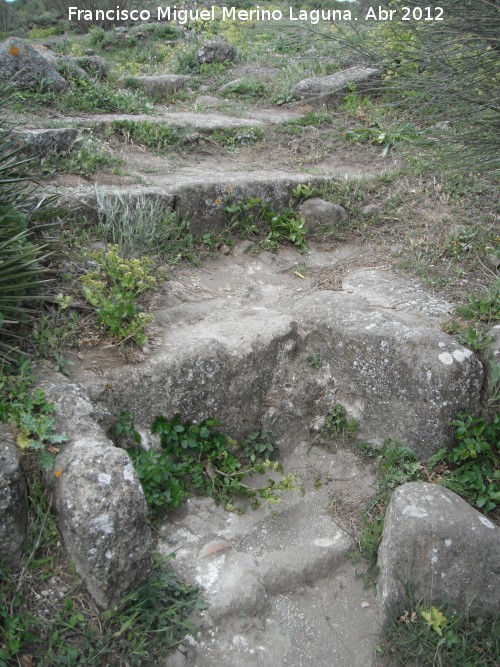 Bobastro. Alczar - Bobastro. Alczar. Escaleras del acceso norte