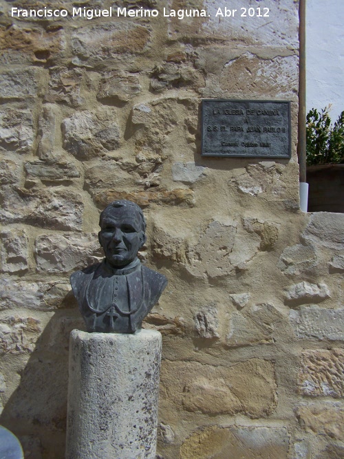 Monumento a Juan Pablo II - Monumento a Juan Pablo II. 