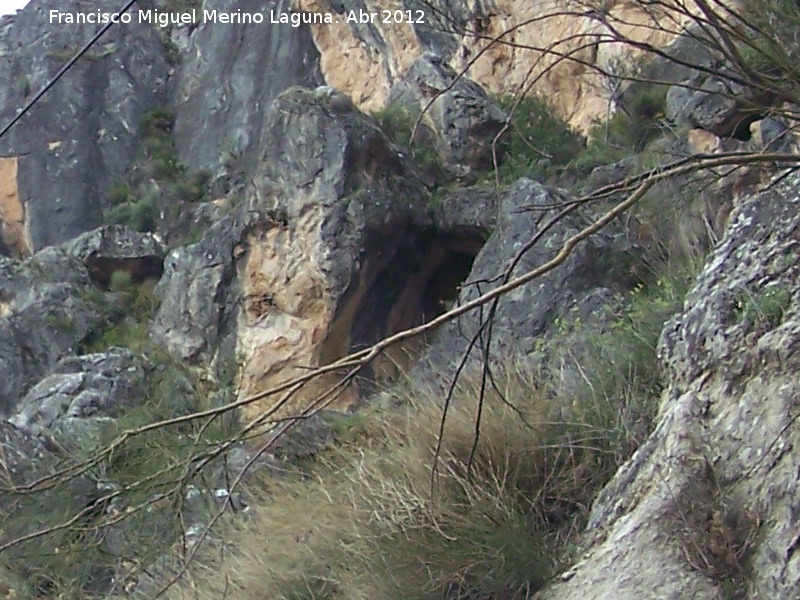 Peon de los Morrones - Peon de los Morrones. Cueva