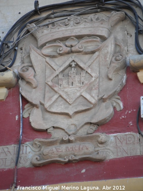 Casa de la Calle Campanario n 2 - Casa de la Calle Campanario n 2. Escudo de Linares