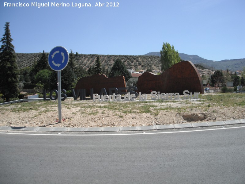 Rotonda de la Entrada - Rotonda de la Entrada. Parte delantera