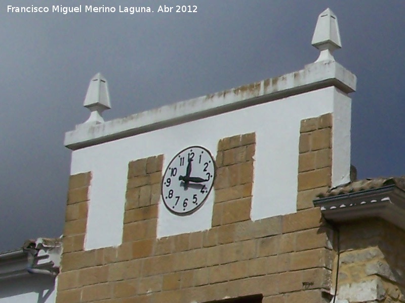 Ayuntamiento de Lupin - Ayuntamiento de Lupin. Reloj