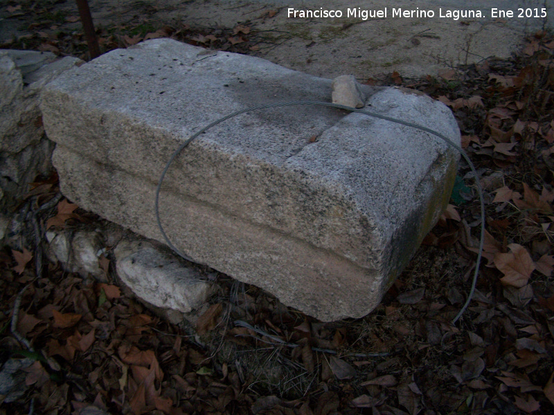 Cortijo de La Torre - Cortijo de La Torre. Piedra tallada