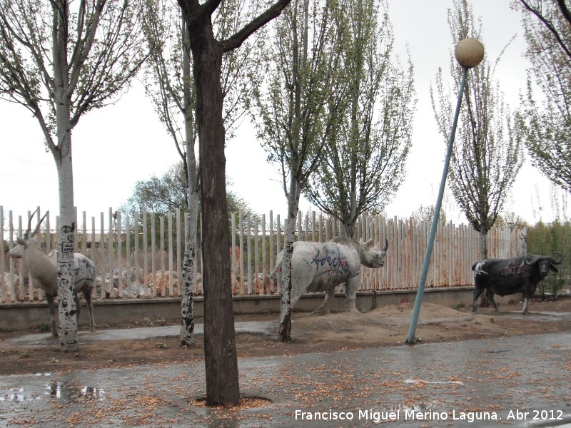 Animales de la Avenida de Amrica - Animales de la Avenida de Amrica. 