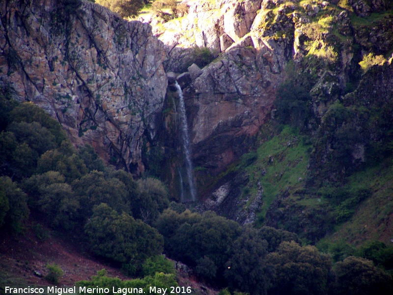 Cascada de El Toril - Cascada de El Toril. 