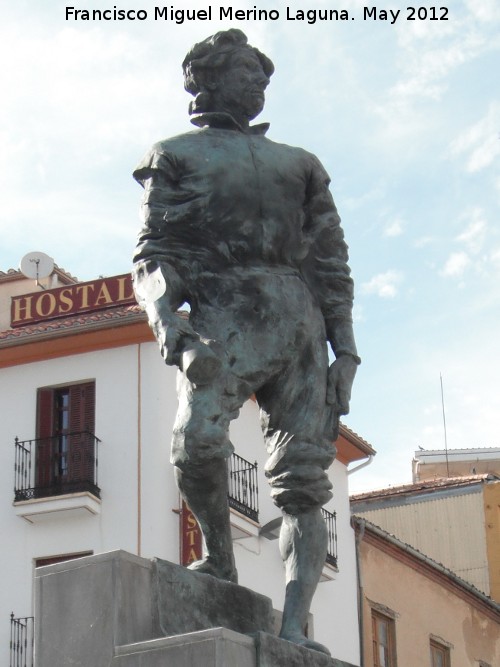Monumento a Pablo de Rojas - Monumento a Pablo de Rojas. Estatua