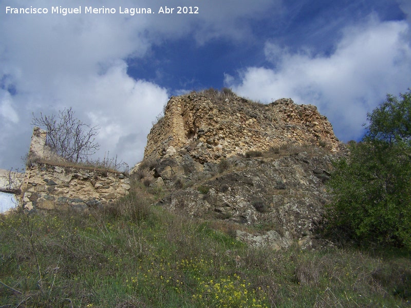 Castelln de Cazalla - Castelln de Cazalla. Murallas