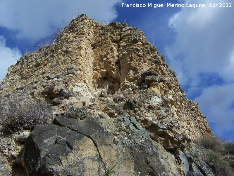 Castelln de Cazalla - Castelln de Cazalla. Murallas