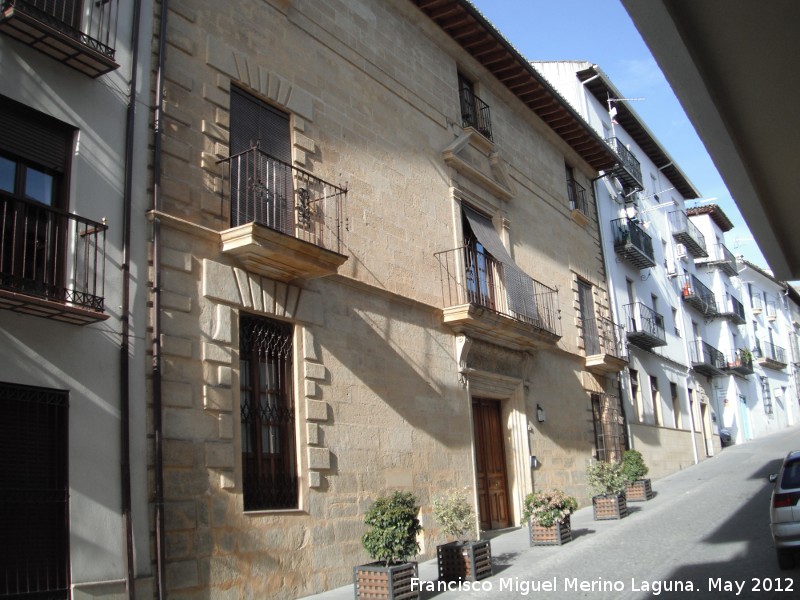 Casa de los Fernndez de Moya - Casa de los Fernndez de Moya. Fachada