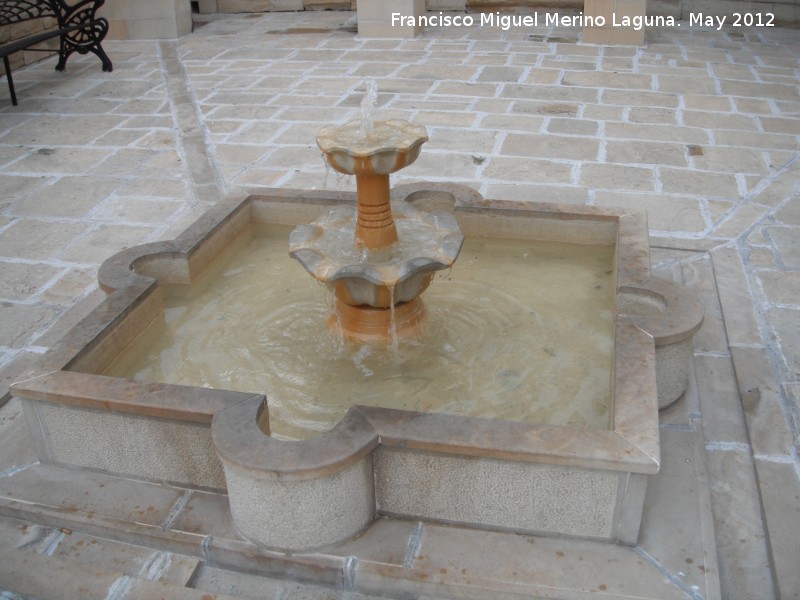 Fuente del Claustro - Fuente del Claustro. 