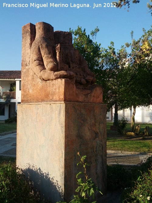 Monumento a Castellar Nuevo - Monumento a Castellar Nuevo. 