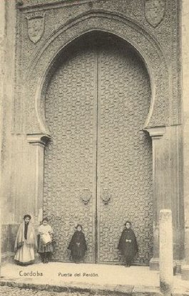 Mezquita Catedral. Puerta del Perdn - Mezquita Catedral. Puerta del Perdn. Foto antigua