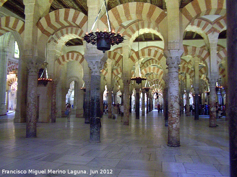 Mezquita Catedral. Ampliacin de al-Hakam II - Mezquita Catedral. Ampliacin de al-Hakam II. 