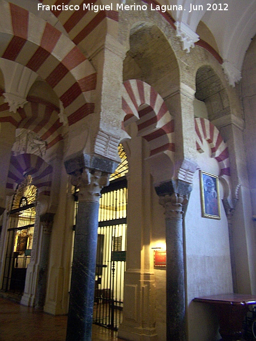 Mezquita Catedral. Ampliación de Almanzor - Mezquita Catedral. Ampliación de Almanzor. Detalle del fondo norte