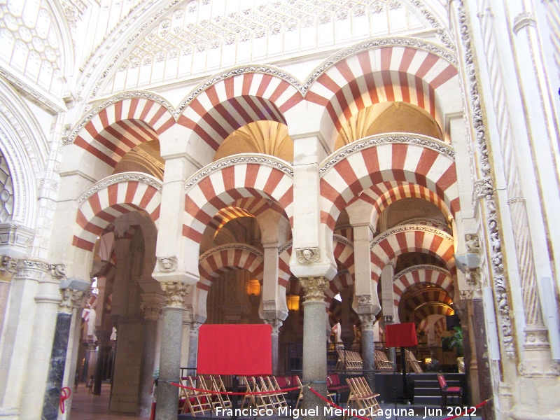 Mezquita Catedral. Crucero - Mezquita Catedral. Crucero. Salida del crucero