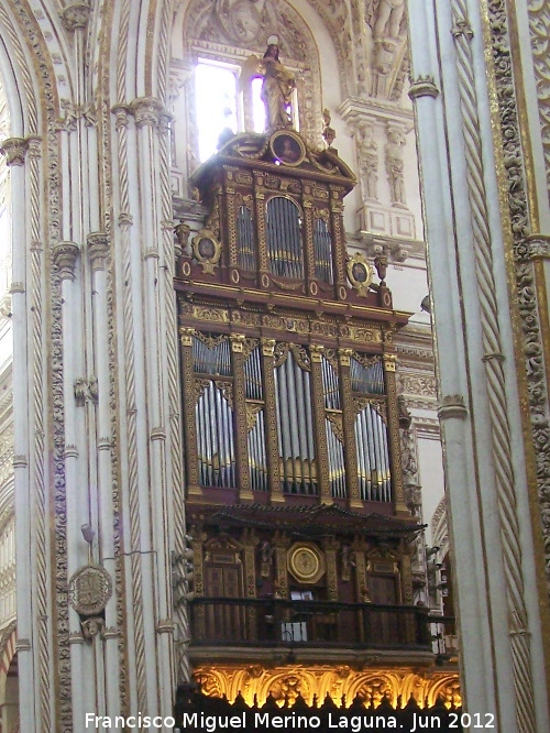 Mezquita Catedral. rganos - Mezquita Catedral. rganos. rgano de la epstola