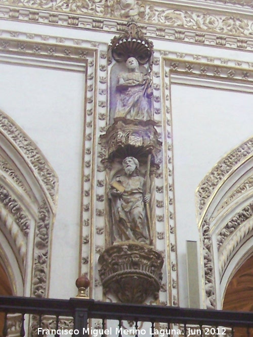 Mezquita Catedral. Bveda del Coro - Mezquita Catedral. Bveda del Coro. Estatuas