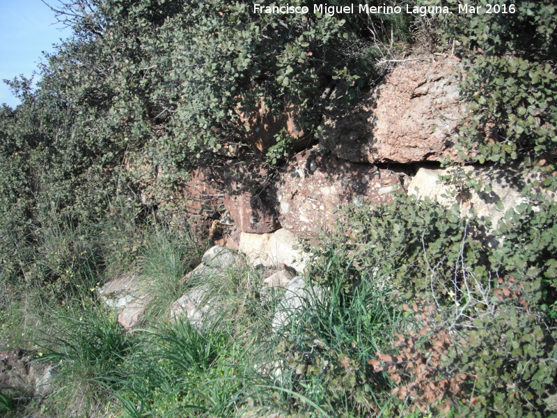 Muralla romana del Cerro de las Mancebas - Muralla romana del Cerro de las Mancebas. Muralla