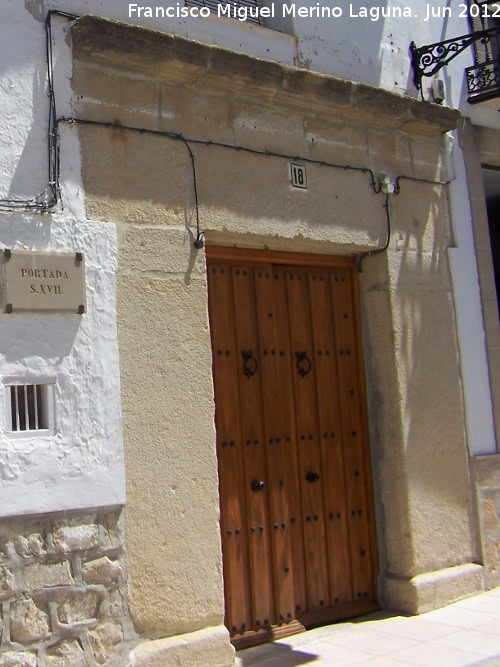 Casa de la Calle Blas Poyatos n 18 - Casa de la Calle Blas Poyatos n 18. Portada del siglo XVII