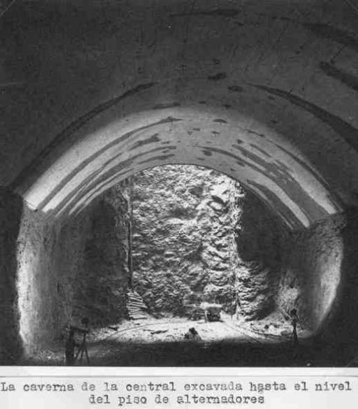 Pantano del Tranco - Pantano del Tranco. 1950. Tunel para los alternadores