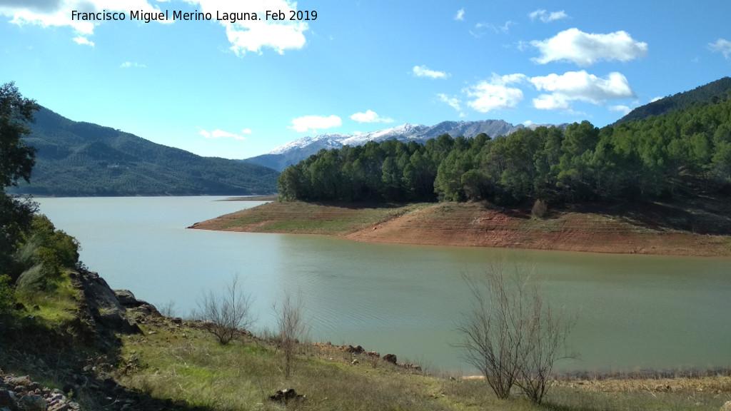 Pantano del Tranco - Pantano del Tranco. Desde El Chorren