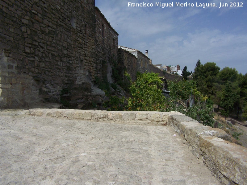 Puerta de la Canal - Puerta de la Canal. Acodo