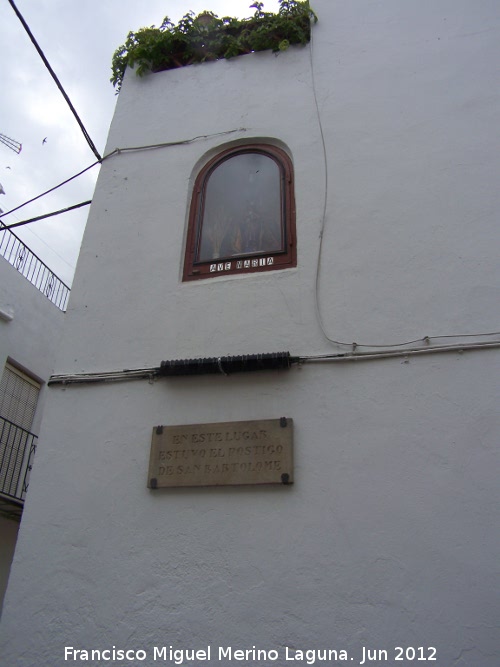 Puerta de San Bartolom - Puerta de San Bartolom. Hornacina