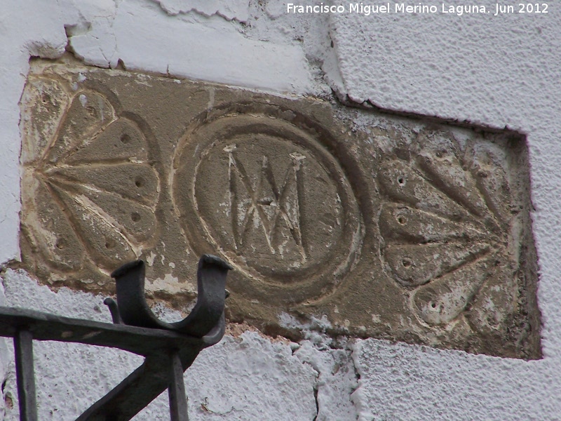 Casa de la Calle San Miguel n 5 - Casa de la Calle San Miguel n 5. Smbolo del Ave Mara