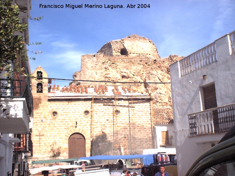 Iglesia de San Juan Bautista - Iglesia de San Juan Bautista. Arreglando su tejado