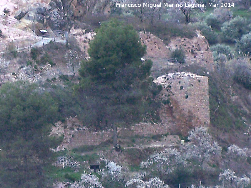 Muralla de Huelma - Muralla de Huelma. Torren esquinero