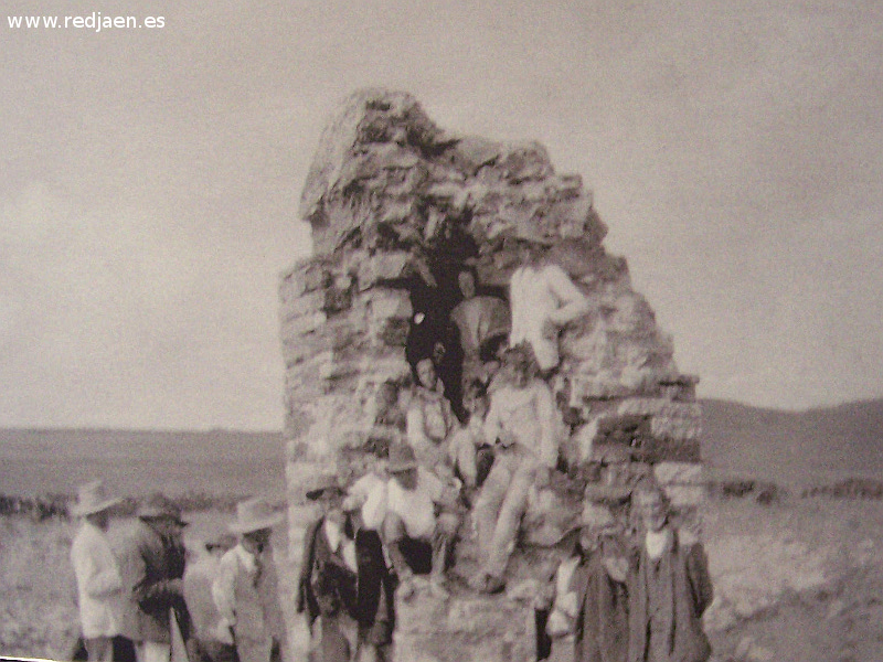  - . Monumento turriforme Hornillo de Santa Catalina 1919