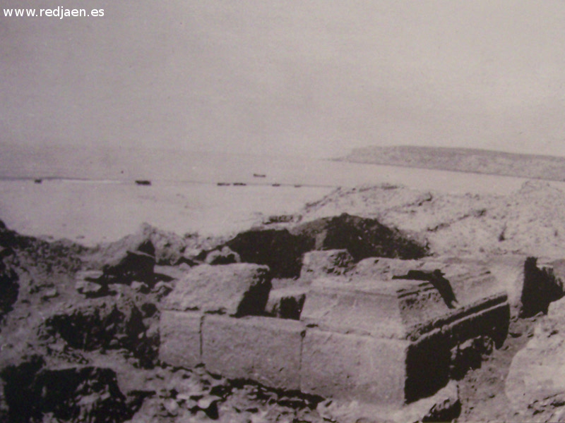 Baelo Claudia. Necrpolis - Baelo Claudia. Necrpolis. Monumento funerario 1919