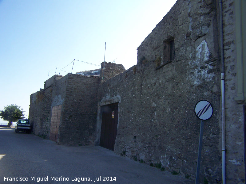 Murallas de Iznatoraf - Murallas de Iznatoraf. Paseo de las Torres