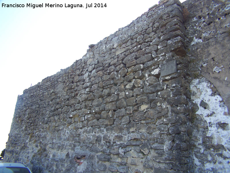 Murallas de Iznatoraf - Murallas de Iznatoraf. Paseo de las Torres