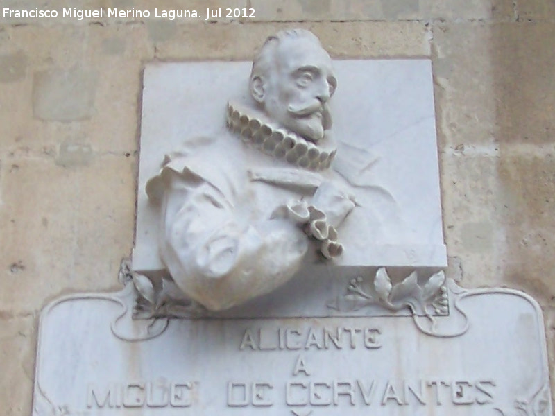 Miguel de Cervantes Saavedra - Miguel de Cervantes Saavedra. Placa de Alicante
