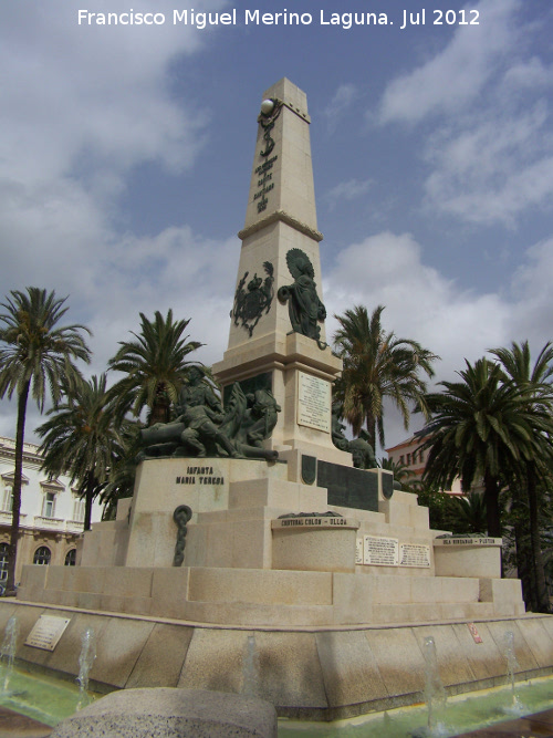 Monumento a los Hroes de Cavite y Santiago de Cuba - Monumento a los Hroes de Cavite y Santiago de Cuba. 