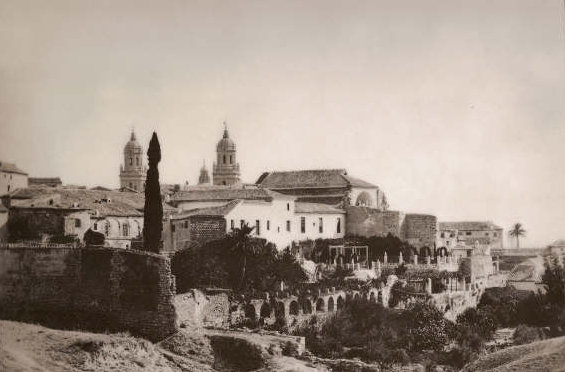 Acueducto del Carmen - Acueducto del Carmen. Fotografa del lbum de Isabel I. 1862