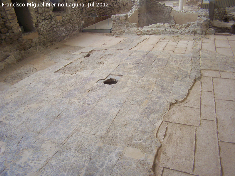 Termas Romanas - Termas Romanas. Pavimento de la sala fra