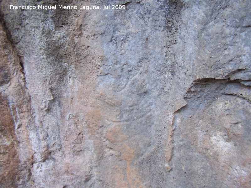 Petroglifos rupestres de El Toril - Petroglifos rupestres de El Toril. Lneas y a la derecha crculos