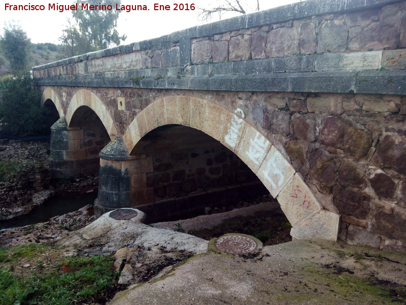 Puente de Camporredondo - Puente de Camporredondo. 