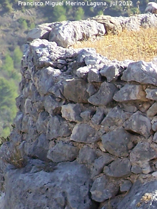Torre Pen de Alcal - Torre Pen de Alcal. Muralla