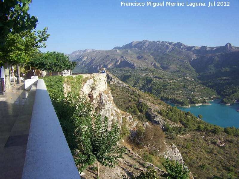 Muralla de Guadalest - Muralla de Guadalest. 