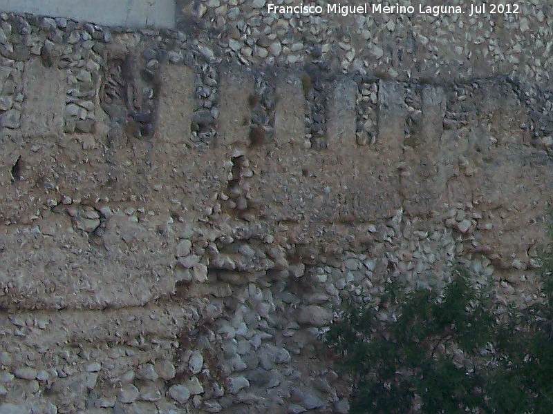 Muralla de Guadalest - Muralla de Guadalest. Restos de almenas
