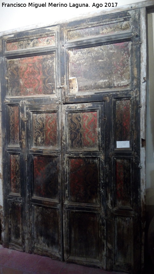 Puerta - Puerta. Puerta policromada de estilo plateresco. Museo de Arte Andalus - beda