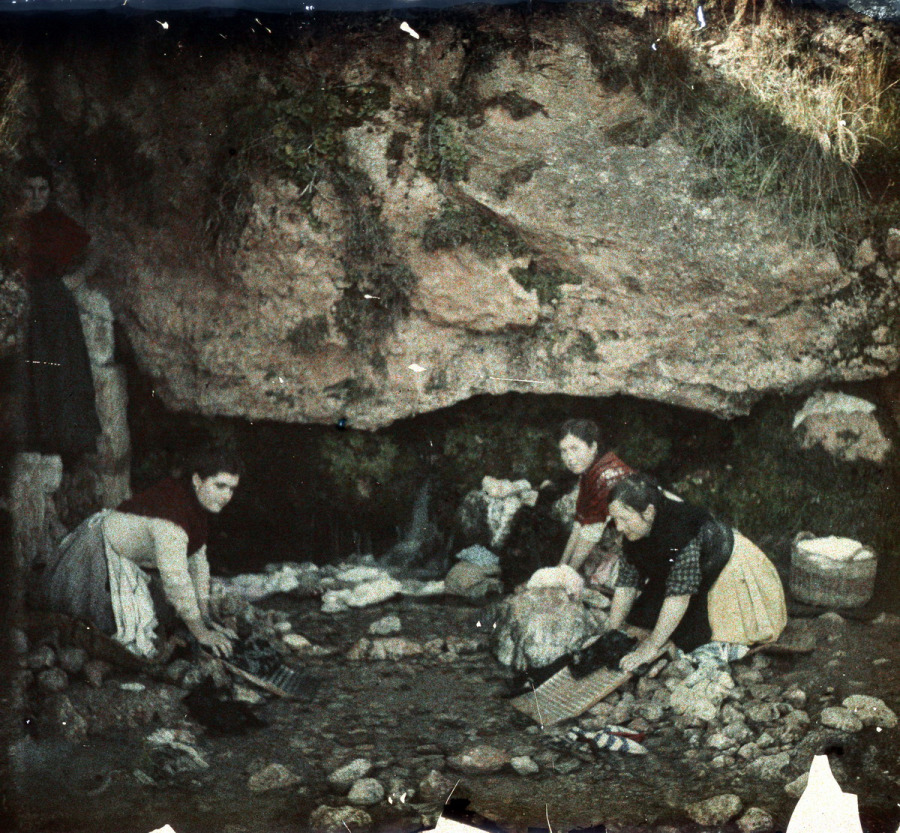 Lavadero del Nacimiento - Lavadero del Nacimiento. Foto de Arturo Cerd y Rico autocroma 1909